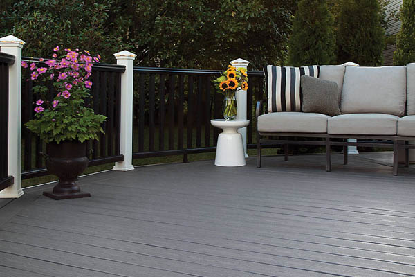 Trex Enhance basics® in Clam Shell Trex Enhance basics® in Clam Shell